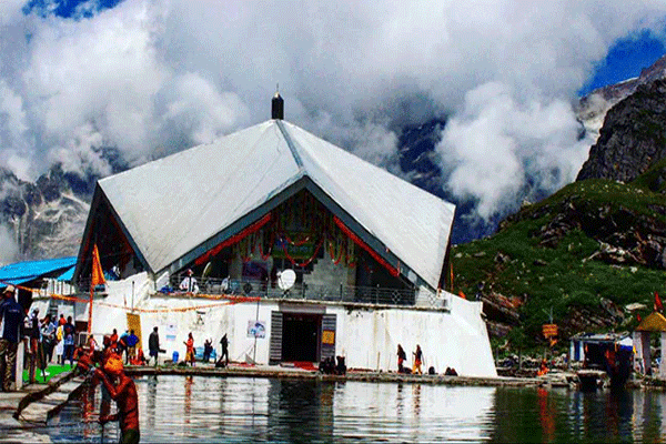 Hemkund Sahib temple