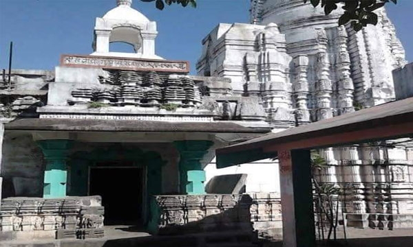 Khandeshwar Temple