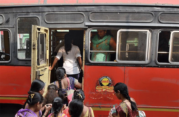 एसटीच्या प्रवाशांची आर्थिक लूट थांबणार