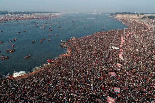 महाकुंभाच्या दुसऱ्या अमृत स्नानाच्या दिवशी त्रिग्रही योग, ३ राशी भाग्यवान